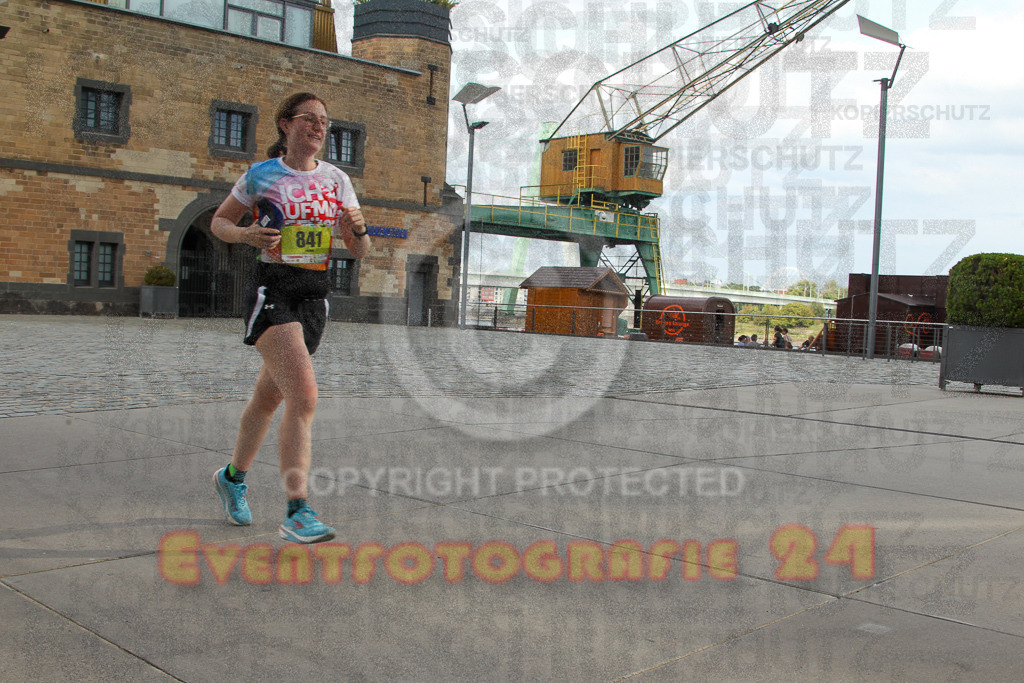 250920_1533_EV4_9131 | Sportfotografie im Rhein-Sieg Kreis, Köln, Bonn, NRW, Rheinland Pfalz, Hessen, etc. Unser Tätigkeitsfeld umfasst den Laufsport vom Volkslauf über den Marathon, Duathlon, Triathon bis zum Ultralauf wie Kölnpfad Ultra oder Schindertrail.