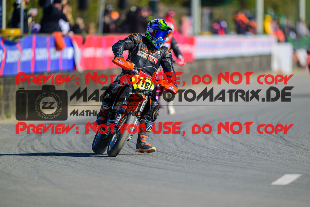 MaZZes_Fotomatrix_20241004_6007705_8213 | SUPERMOTO