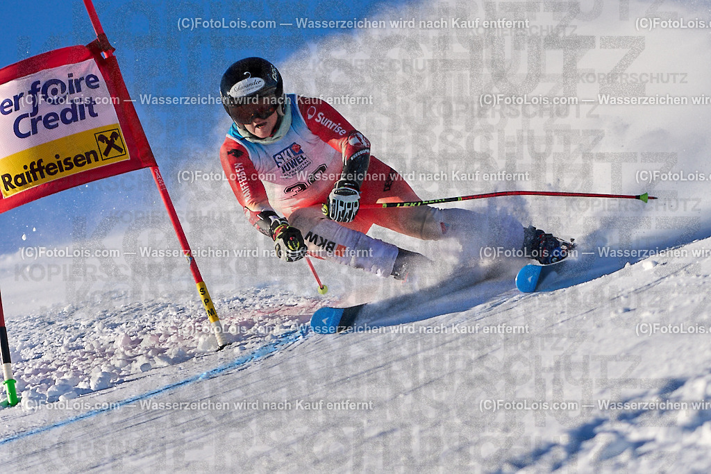 ALP3728_MASTERS-Cup_GS-C Damen_Chiesa Manuela | (C)FotoLois.com, Alois Spandl. FIS Masters-Cup Wildschönau, Giant Slalom auf der Piste Schatzberg GS, Siegerehrung auf dem Dorfplatz Niederau, Sa 13. Januar 2024.