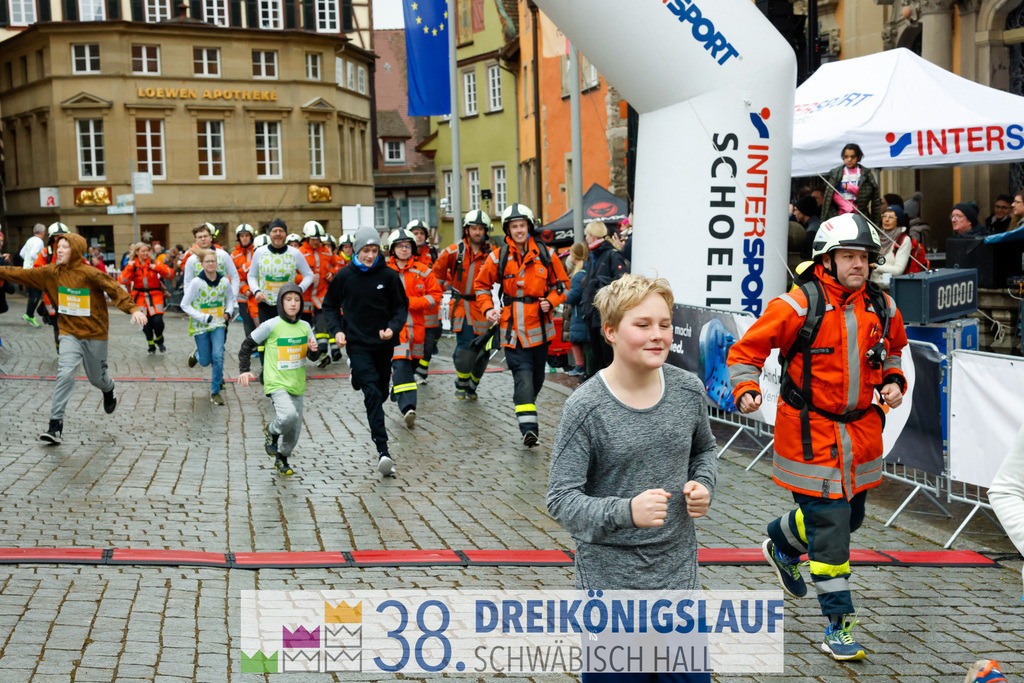 5km Roewisch Wohnbau Cup | 3 Koenigslauf 2024 5km Roewisch Wohnbau Cup - Realisiert mit Pictrs.com