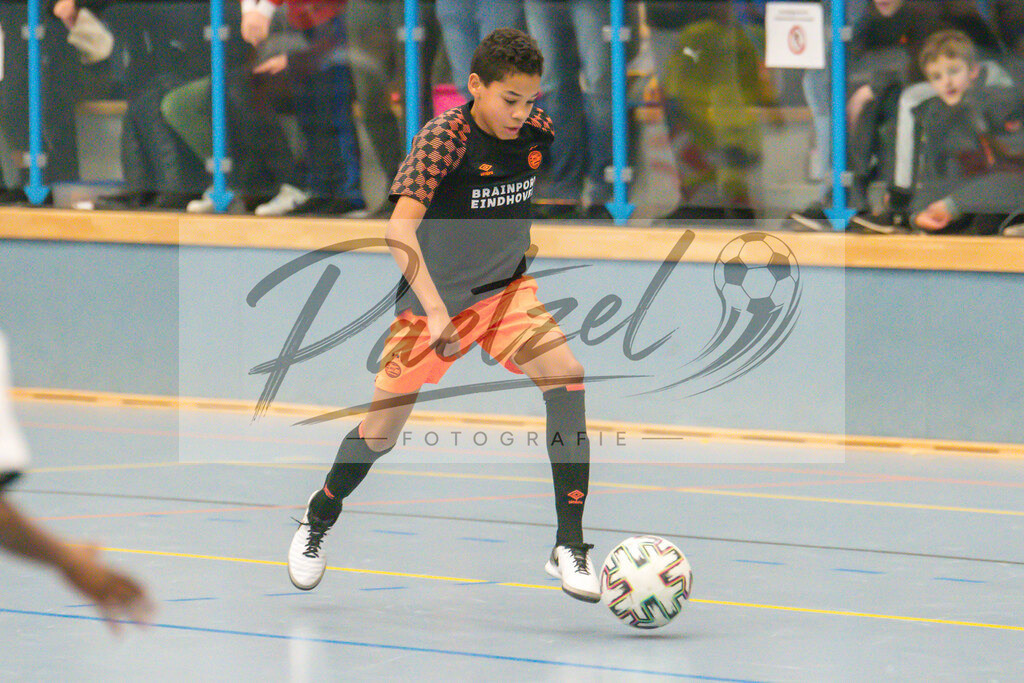 20200118_U12VGH_0340 | Fußball, D-Jugend:   beim VGH U12-Cup am 18.01.2020 in der Waldsporthalle Schledehausen in Schledehausen, Deutschland.(Foto von Nico Paetzel) - Realisiert mit Pictrs.com