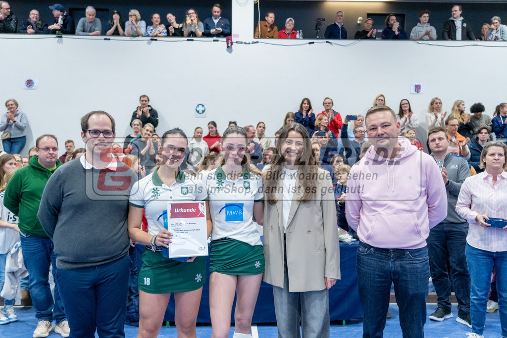HK_20250223_103346 | Deutsche Meisterschaft wU14 Finale und Ehrungen am 23.2.2025 Düsseldorfer HC, Düsseldorf