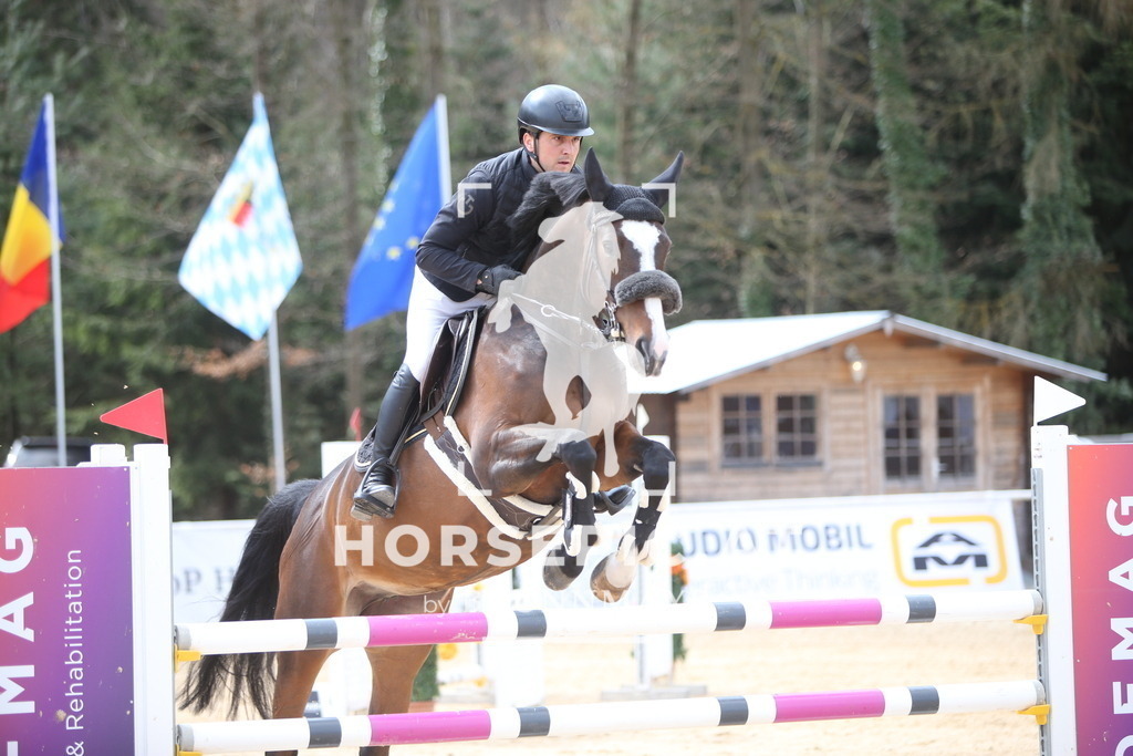 AS8V6709 | Willkommen bei Brunnmayr - Design & Fotografie – Ihrem Spezialisten für Reitturniere und Pferdeveranstaltungen in Oberösterreich, Salzburg und Bayern! Seit über 17 Jahren sind wir leidenschaftlich dabei.