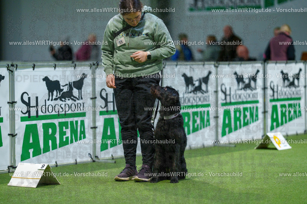 7R505818 | Professionelle Tierfotografie in Mönchengladbach von Daniel Wirth (allesWIRTHgut). Liebevolle & natürliche Bilder von Hunden & Katzen für unvergessliche Erinnerungen.