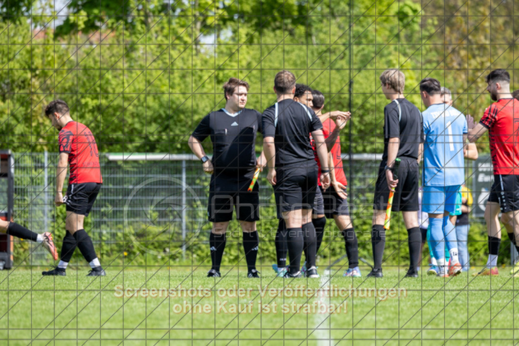 20250427_145940_0055 | #,TSV Bad Boll (rot) vs. SV Waldhausen (gelb), Fussball, Landesliga 2 - wfv, 24. Spieltag, Saison 2024/2025, Rasenplatz, Erlengarten 37, 73087 Bad Boll, 27.04.2025 - 15:00 Uhr,Foto: PhotoPeet-Sportfotografie/Peter Harich