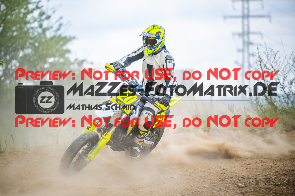 MaZZes_FotoMatrix_240712_6021986_0895 | S3