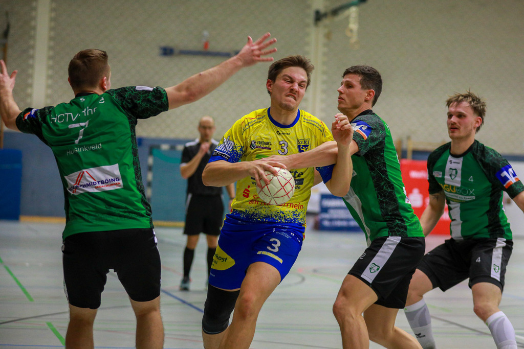 SVN_HcTvRhede_131225_084 | Bildergalerie von Sport-Ereignissen aber auch von weiteren spannenden Dingen - nicht nur vom Niederrhein. In Anlehnung an den bekannten Spruch von Hanns Dieter Hüsch heißt das Motto: "Niederrhein ist überall".  - Realisiert mit Pictrs.com