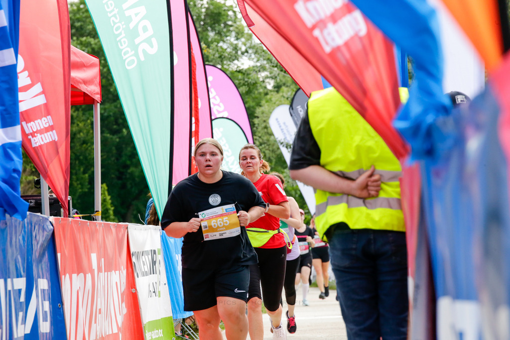 ..... | LINZ,AUSTRIA, 23.06.24, ÖGK Frauenlauf Linz  , Image shows: Photo: WAPICS / Andreas Willdoner