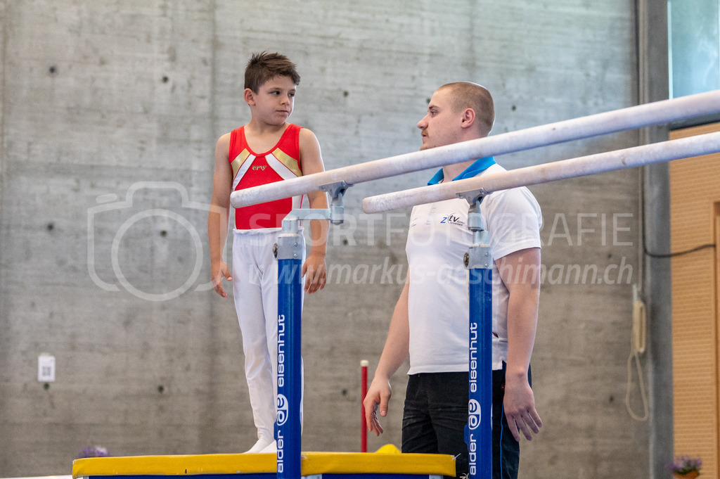 104. Zürcher Kunstturnertage Neftenbach - 15. May 2022 | 104. Zürcher Kunstturnertage Neftenbach
Turnhalle Ebni, Neftenbach
Programm 1 (P1)
Bild: Sportfotografie Markus Aeschimann | www.markus-aeschimann.ch - Realisiert mit Pictrs.com