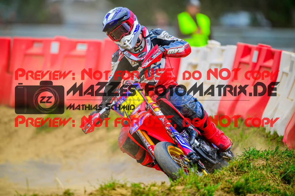 MaZZes_Fotomatrix_20250518_6007705_3535 | S2