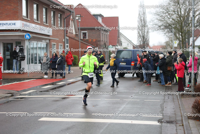 WMLA2780 | Bildershop "Sportfotograf-Oldenburg" mit Fotos von Sportevents in Oldenburg und Umzu. - Realisiert mit Pictrs.com