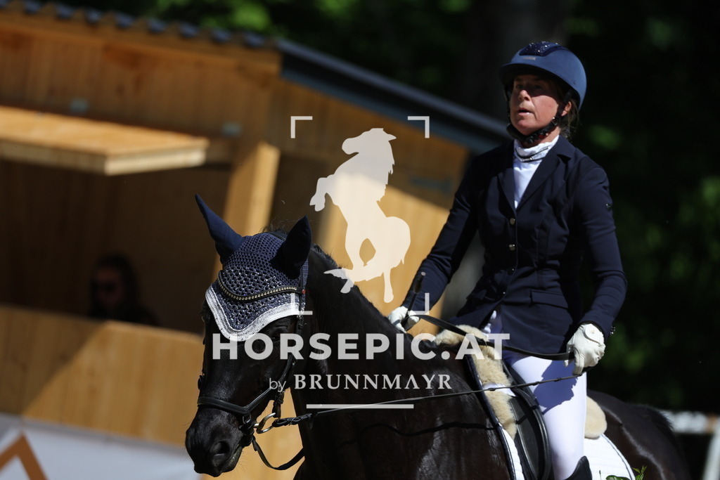 0P6A1421 | Willkommen bei Brunnmayr - Design & Fotografie – Ihrem Spezialisten für Reitturniere und Pferdeveranstaltungen in Oberösterreich, Salzburg und Bayern! Seit über 17 Jahren sind wir leidenschaftlich dabei.