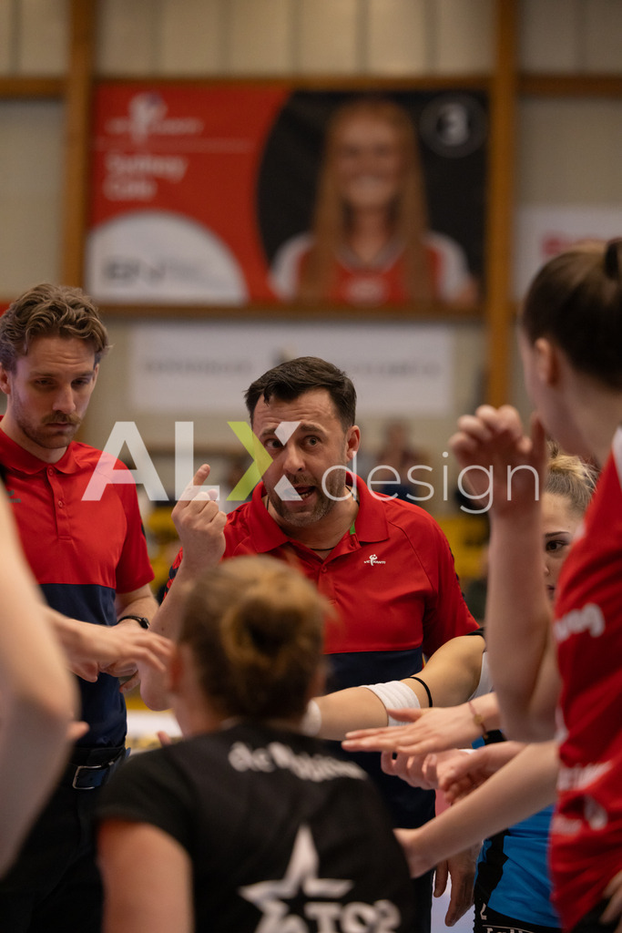 Volleyball I Frauen I Saison 2025-2026 I Volleyball NLA | Women I 1/2 Finals I  VC Kanti Schaffhausen - Sm'Aesch Pfeffingen I 07.03.2026 | Nicki Neubauer - Realisiert mit Pictrs.com
