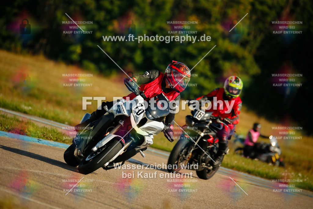 _MOT5672 | Hier findet Ihr Bilder von Touristenfahrten auf der Nürburgring Nordschleife oder von anderen Veranstaltungen die ich besucht habe. Viel Spass beim Durch Schauen 