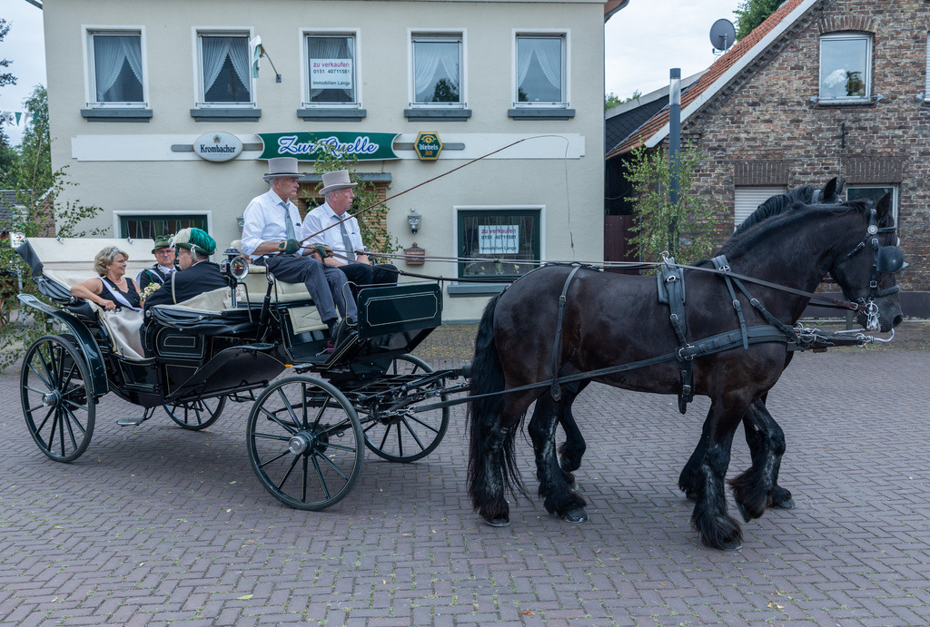 top-top.de-250705-110 | Foto, Video, Fotografie, Videografie, Fotobox, DJ, Discjockey, Musik, Musikbox, Veranstaltung, Photobooth, Amazon, Ebay, Buchtipp, Bestseller, Autor, Verlag, Buch, Wesel, Hamminkeln, NRW, Dinslaken, Rees, Drohne, Hochzeit, Party, Fotobox, Wesel, Fotograf