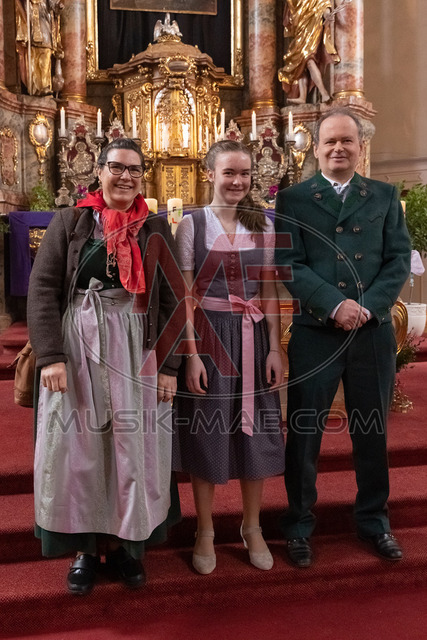 MAE-pic_1 200 | Der online Fotoshop des Inzeller Fotografen MAE - Marc Anton Eicher. Hier können Sie ihre Fotos und Stockfotos online bestellen als Download oder als Ausdruck, der ihnen bequem nach Hause geschickt wird.
Ihr Marc Anton Eicher - der Inzeller Fotograf - Realisiert mit Pictrs.com