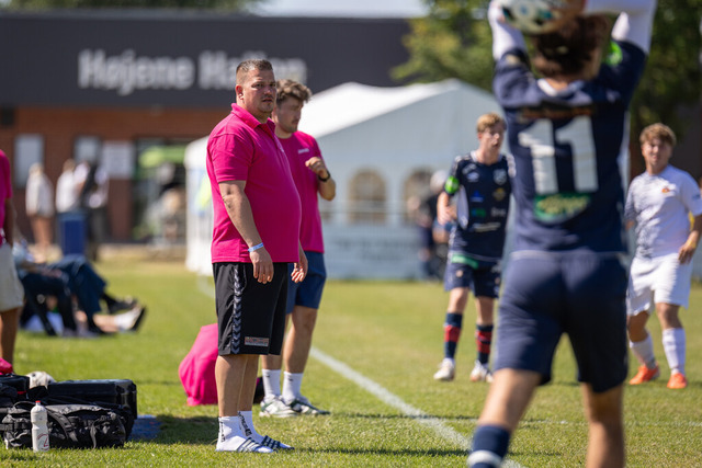 FC Scharbeutz 1 - Tema Chase Football Club I DanaCup 2026 041 | Herzlich willkommen in meiner Fotogalerie für Sportmannschaften. Schau gerne mal rein, vielleicht ist Dein Team ja auch dabei! Falls nicht, schreib mir und wir ändern das! :)  - Realisiert mit Pictrs.com