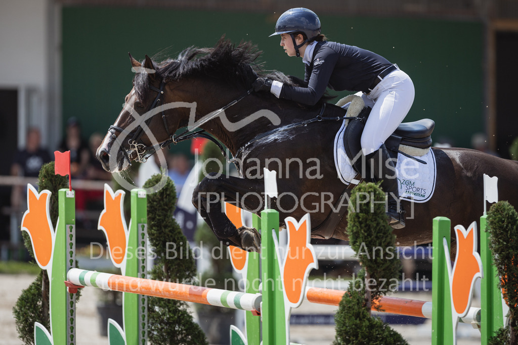 230624_PfSpTa_M2-Spr-913 | Deine schönsten Turniermomente als professionelle Fotos! Entdecke hochwertige Pferdesport-Fotografie im Online-Shop. Jetzt Fotos finden & bestellen!