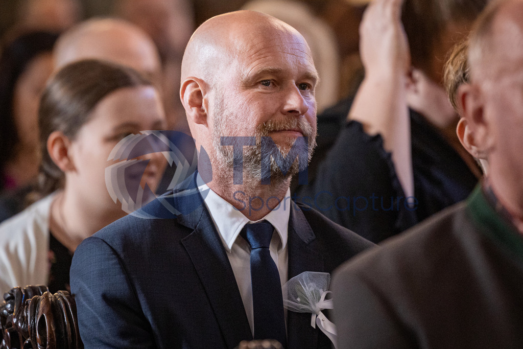 RR5M4642 | Firmung Klagenfurt-Dom 19.05.2024 8 Uhr