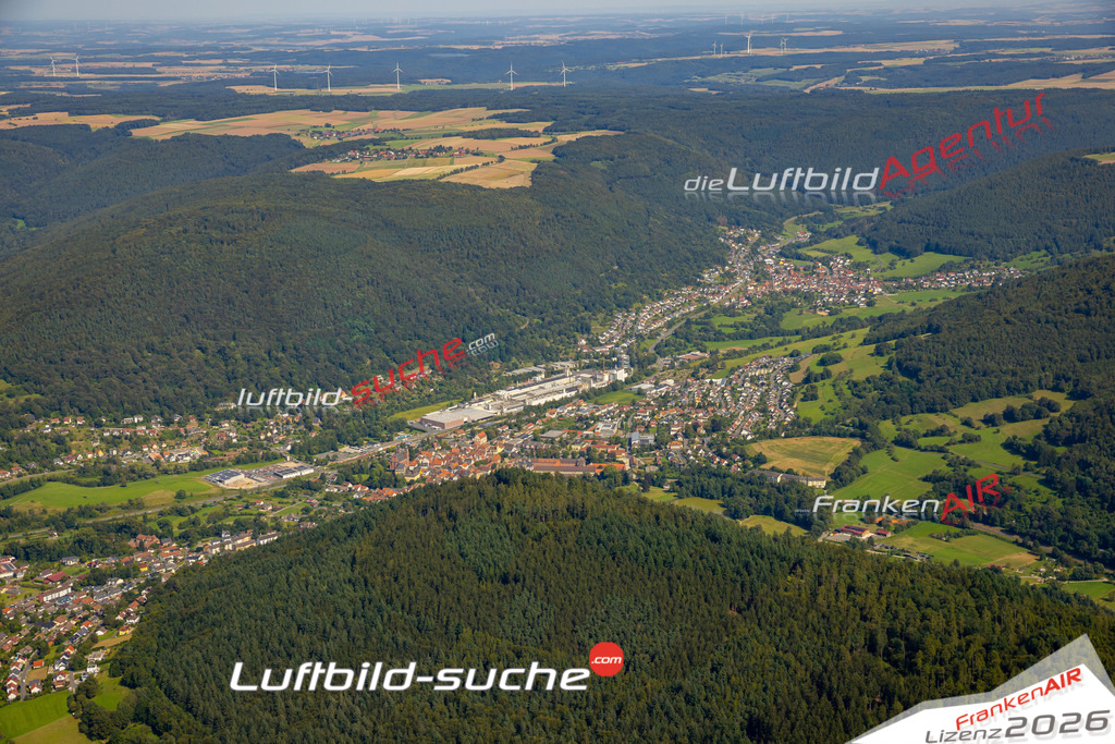 Das Luftbild zeigt :  Amorbach - Die Luftaufnahme wurde 2024 vom UL-Flugzeug aus erstellt ( keine Drohne ) - Hochauflösende Luftaufnahme - Für grossformatige Ausdrucke geeignet. Die Geschenkidee !Mit Lizenz und Bildrechte bestellbar