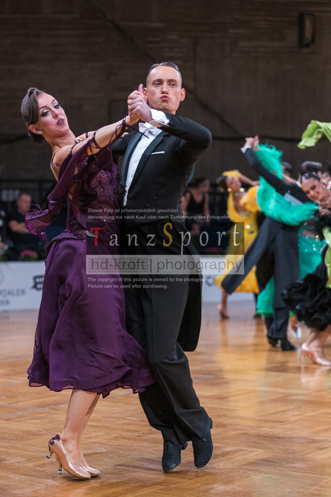 20250819_WDSF-Open-RS-Std_0600 | Tanzsportbilder, Standardtanz, Lateintanz, WDSF, DTV, LTVB, dancecomp, goc, hessen tanzt, blaues band der spree, walzer, tango, wiener walzer, slowfox, quickstepp, samba, rumba, cha-cha-cha, paso doble. jive, hd-kroft photography, turniertanzsport