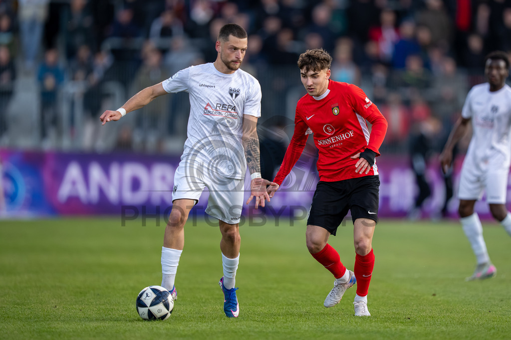 SG Sonnenhof Großaspach vs. SGV Freiberg, Fussball, Regionalliga Suedwest, 30. Spieltag, 22.04.2026 | #,SG Sonnenhof Großaspach vs. SGV Freiberg, Fussball, Regionalliga Suedwest, 30. Spieltag, 22.04.2026