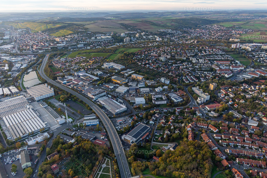Luftbild:  im Ortsteil Grombühl in Würzburg im Bundesland Bayern in Deutschland. Foto: IMG_119744.jpg vom 26.10.2019 durch Werner Riehm/FLY-FOTO.de
