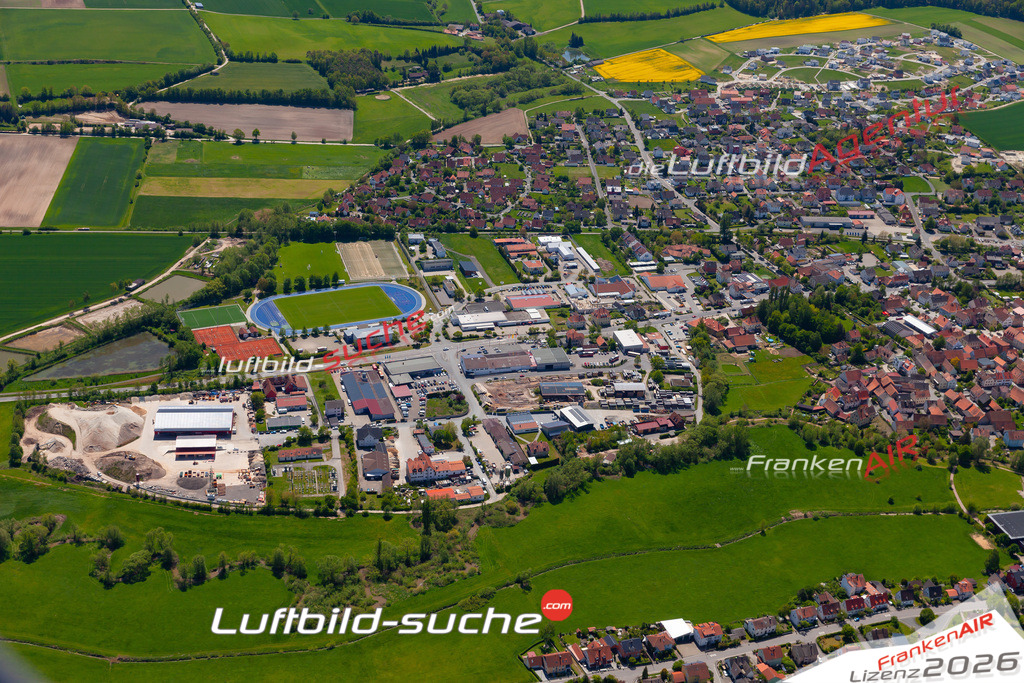 Das Luftbild der Stadt Burgebrach wurde 2019 vom Flugzeug heraus erstellt (keine Drohne) Aufnahmehöhe ca.400 Meter- hohe Auflösung- beste Druck-Qualität garantiert!
