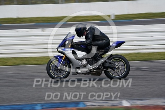 2023_05_01_PBK_25442 | Sportfotografie; SlowMotion; Video; Rennstrecke; Hafeneger; Speer; Racing; RSE; BMW; CBO; Trackday; Motorsportarena; Hockenheimring; Brno; Most; Barcelona; Valencia