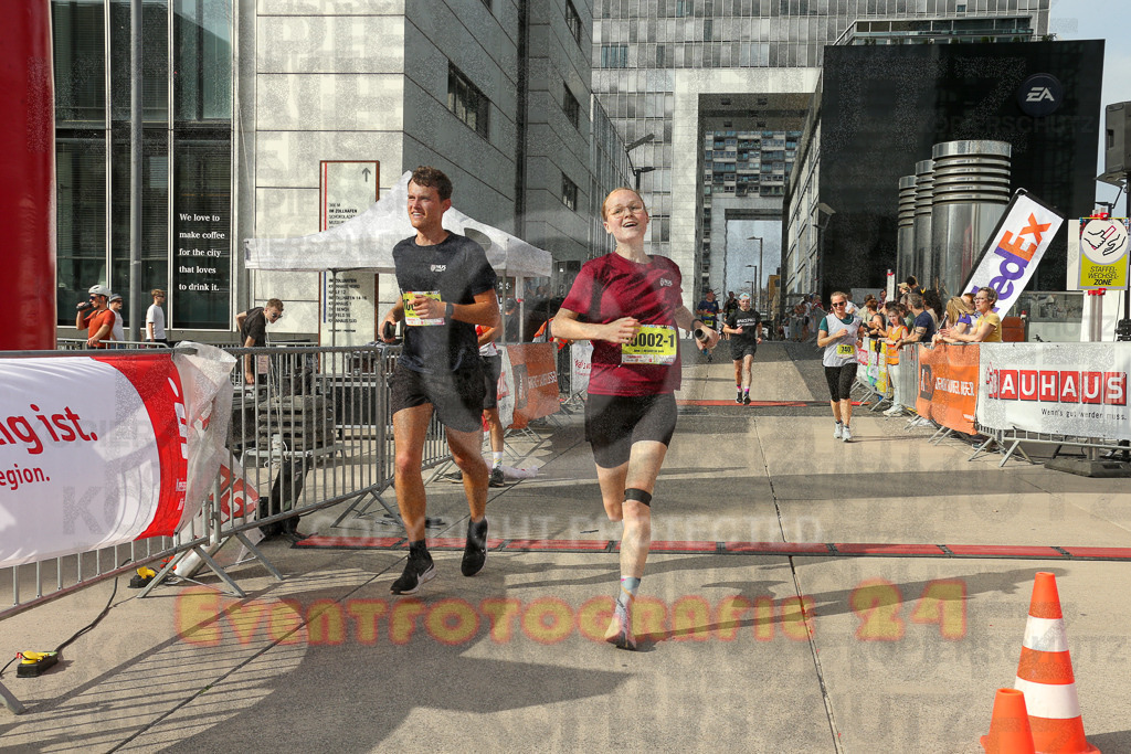 250920_1532_EX1_9921 | Sportfotografie im Rhein-Sieg Kreis, Köln, Bonn, NRW, Rheinland Pfalz, Hessen, etc. Unser Tätigkeitsfeld umfasst den Laufsport vom Volkslauf über den Marathon, Duathlon, Triathon bis zum Ultralauf wie Kölnpfad Ultra oder Schindertrail.