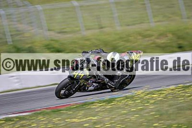 pube9177 | Professionelle Fotos von Sportveranstaltungen, aber auch Hochzeiten und anderen Events. - Realisiert mit Pictrs.com