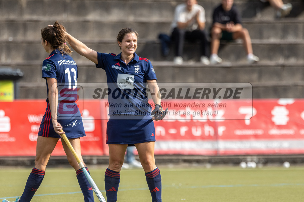 MJ_30.09.2023_F_UHTC-DHC-43 | Uhlenhorst Mülheim - Düsseldorfer HC am 30.9.2023 im Waldstadion, Mülheim a. d. Ruhr