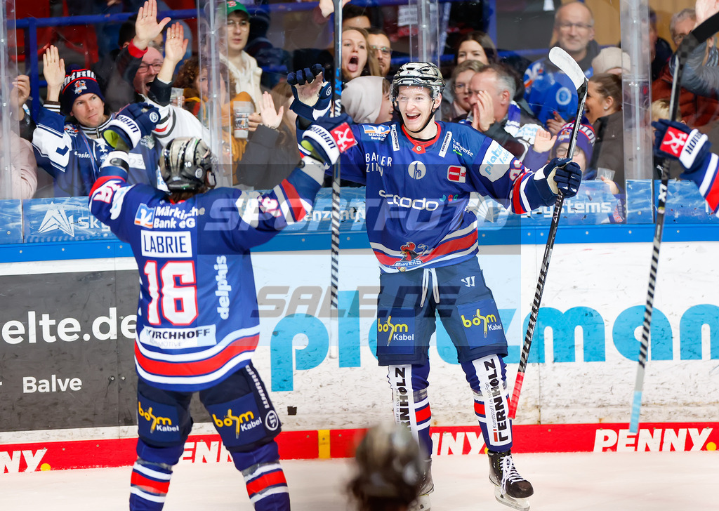 Iserlohn Roosters - Fischtown Pinguins Bremerhaven | 
DEL: Iserlohn Roosters - Fischtown Pinguins Bremerhaven - Realisiert mit Pictrs.com