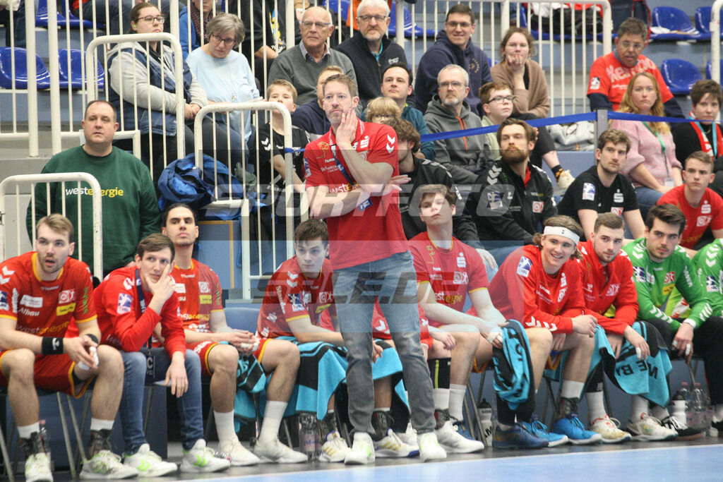TUSEM Essen - HBW Balingen | Trainer Michael Hegemann - © Sportfoto-Sale (MK) - Realisiert mit Pictrs.com