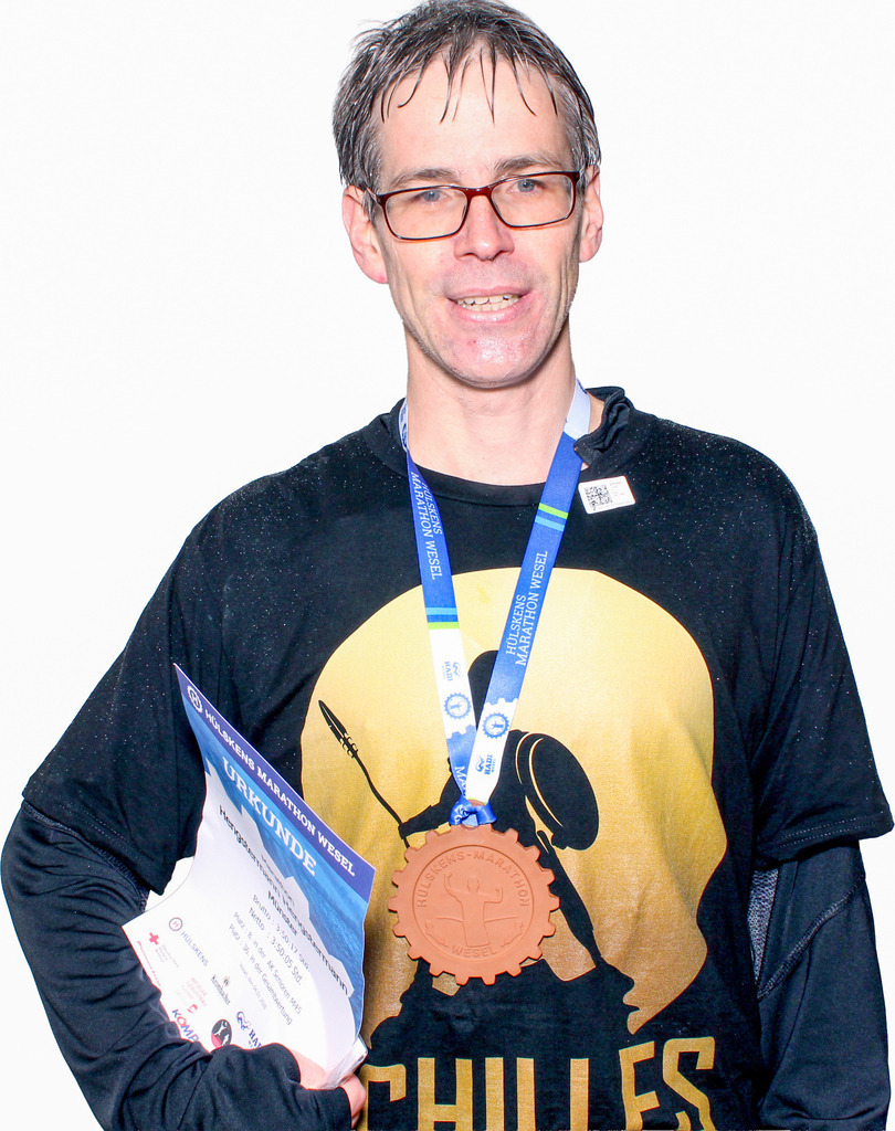 top-top.de-20260104-591 | Foto, Video, Fotografie, Videografie, Fotobox, DJ, Discjockey, Musik, Musikbox, Veranstaltung, Photobooth, Amazon, Ebay, Buchtipp, Bestseller, Autor, Verlag, Buch, Wesel, Hamminkeln, NRW, Dinslaken, Rees, Drohne, Hochzeit, Party, Fotobox, Wesel, Fotograf