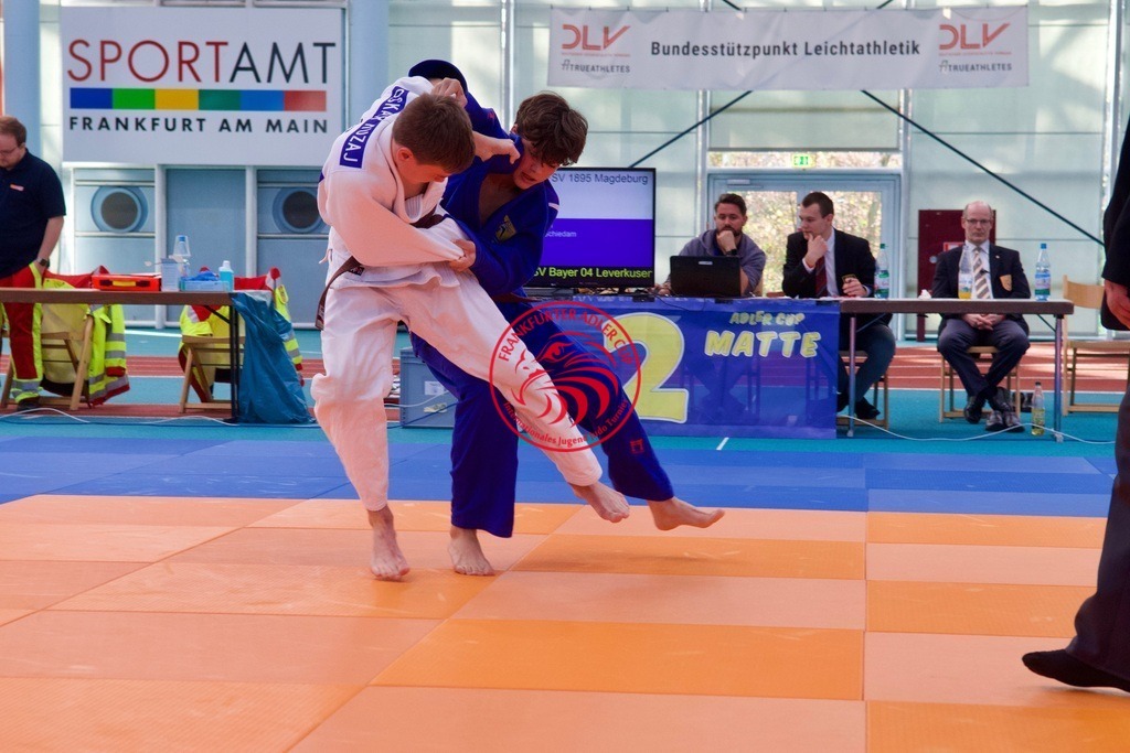 RAS_8163 | Fotos vom Adler Cup - Pictures from Adler Cup

Hier findet Ihr alle Eindrücke und großen Momente der Adler Cup Wochenenden. Here you will find all impressions and great moments of the Adler Cup weekends. - Realisiert mit Pictrs.com