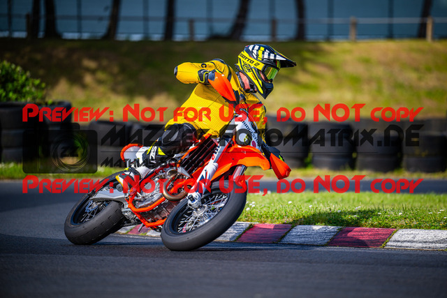 MaZZes_FotoMatrix_240430_6021986_5844 | Fotograf Mathias Schmid
Sportfotograf,
Eventfotograf,
Hochzeitsfotograf,
Portraitfotograf