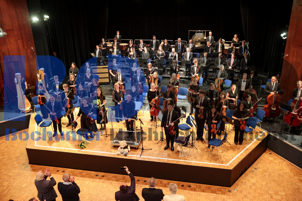 Maerkisches Jugendsinfonieorchester (MJO) {date} -  | {headline}(Foto: Sebastian Sendlak / BOND) - Realisiert mit Pictrs.com