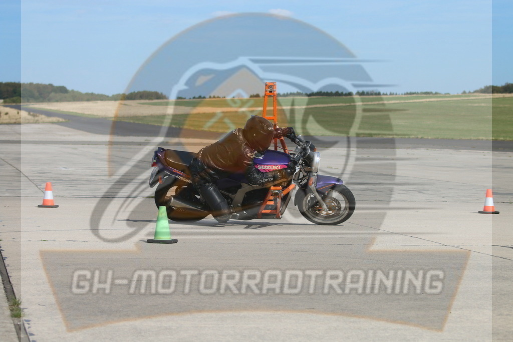 IMG_3815 | gh-motorradtraining-foto.de - Realisiert mit Pictrs.com