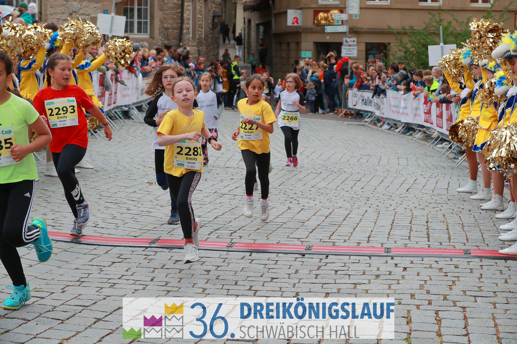 AOK Junior Cup 400m | 3Königslauf 2022 AOK Junior Cup 400m - Realisiert mit Pictrs.com