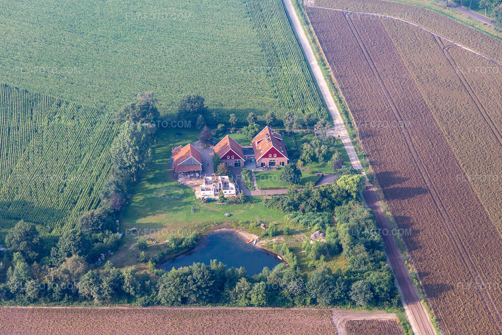 Aerial view: View of the town in Winterswijk Meddo in the state Gelderland, Netherlands. – Photo: IMG_008233.jpg taken on 07/18/2020 by Werner Riehm/FLY-FOTO.com – Resolution of the original: 5472 x 3648 px