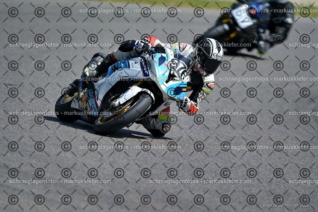 26BT02-1294 | markuskiefer.com - Realisiert mit Pictrs.com