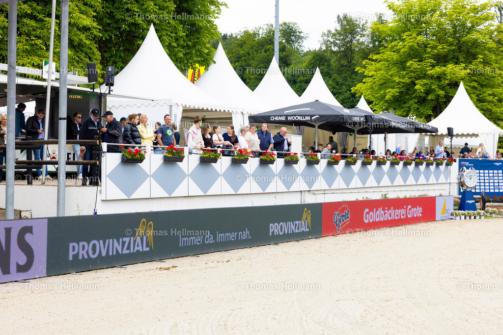 TH_Sponsoren_31584 | Longines Balve Optimum 2025 am 15.06.25 in Balve, Schloss Wocklum, Sponsoren