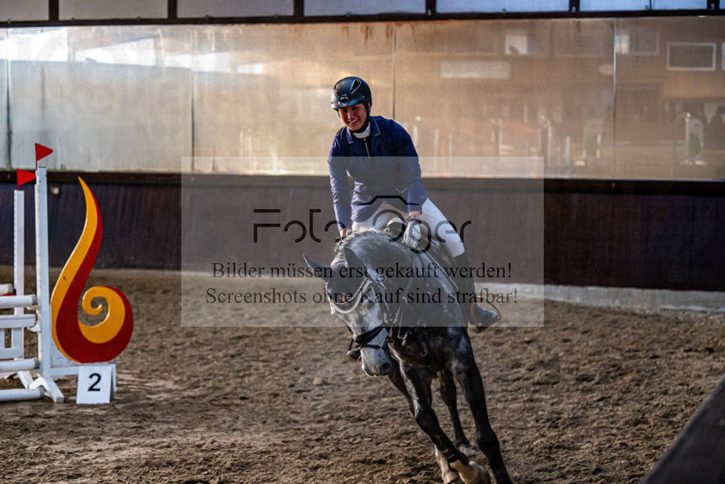 20240308-DOS_2470 | Entdecke hochwertige Reitturnierfotos von Foto Oger. Professionell, emotional und authentisch – jetzt Lieblingsmomente im Shop bestellen.Deutschlandweite Turnierfotografie. - Realisiert mit Pictrs.com