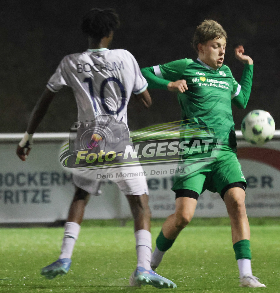 SV Rödinghausen - VfL Bochum | Auf dem Bild zu sehen: grün SV Rödinghausen ; grau VfL BochumSV Rödinghausen, VfL Bochum, Saison 25/26, C-Jugend Westfalenpokal, Deutschland - Realisiert mit Pictrs.com