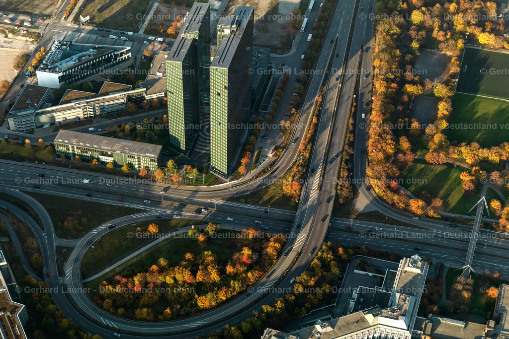 3198705 | Highlight Towers, München