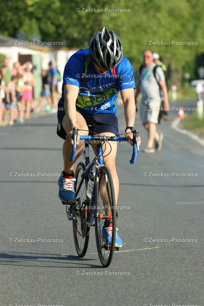 Tag 1 Rad Klein-104 | Urban. Natur. Panorama. Luftbild. 
Der Bildershop für aufregende Perspektiven!
Für Deko, Wandbild und Kalender!
Wir bringen LED-Bilder zum Leuchten!
