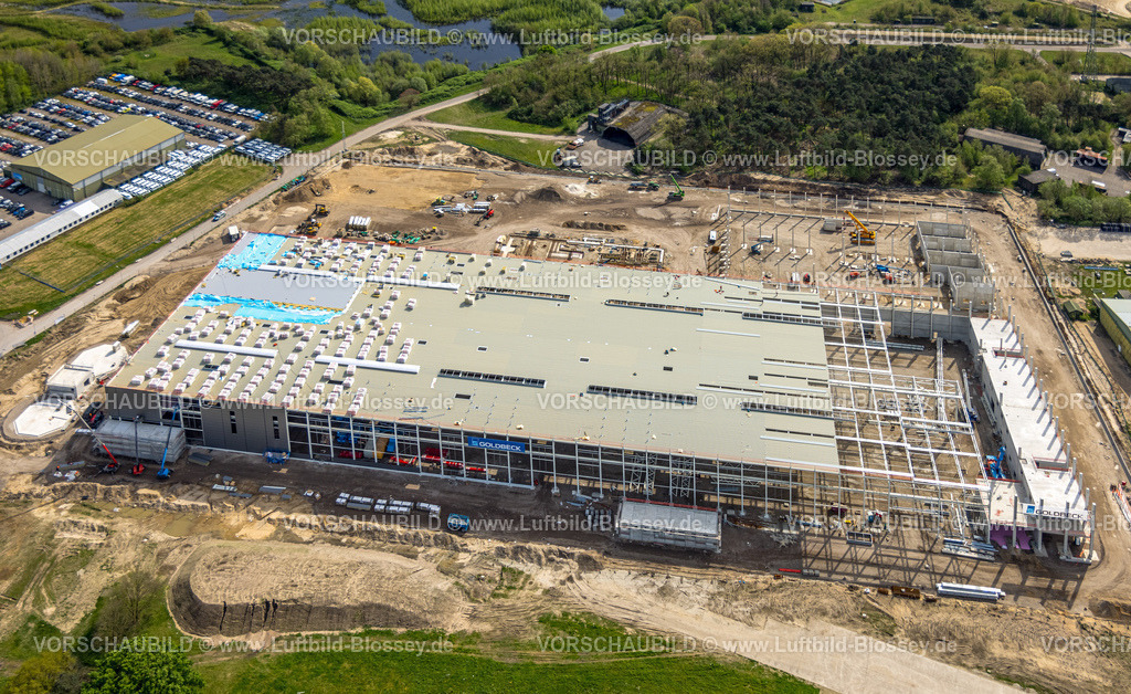 Weeze240402745FlughafenNiederrhein | Luftbild, Baustelle mit Neubau am Limburger Tor, Rheinmetall Fabrik zur Fertigung von Flugzeugteilen, am Flughafen Weeze, Baal, Weeze, Niederrhein, Nordrhein-Westfalen, Deutschland