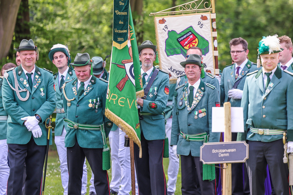 top-top.de 240509-183 | Foto, Video, Fotografie, Videografie, Fotobox, DJ, Discjockey, Musik, Musikbox, Veranstaltung, Photobooth, Amazon, Ebay, Buchtipp, Bestseller, Autor, Verlag, Buch, Wesel, Hamminkeln, NRW, Dinslaken, Rees, Drohne, Hochzeit, Party, Fotobox, Wesel, Fotograf