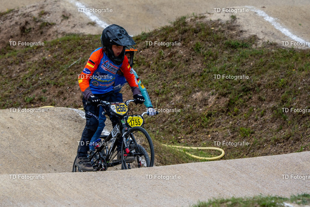 BayBMX2026-05711 | Fotogalerie von Thomas Dettweiler mit Eventbildern und lizenzfreien Fotos. Perfekt als Wandbild, für Büro, Website oder private Nutzung. - Realisiert mit Pictrs.com